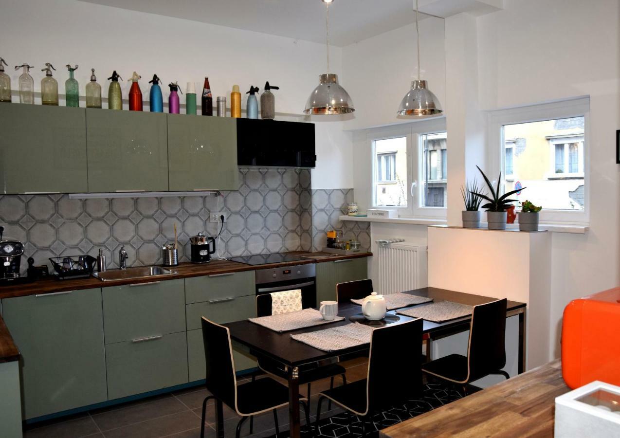 Bleak House - Bauhaus In Greener Apartamento Budapest